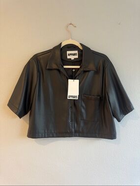 Apparis Martine Black Faux Leather Vegan Cropped Shirt Jacket - Small - NWT